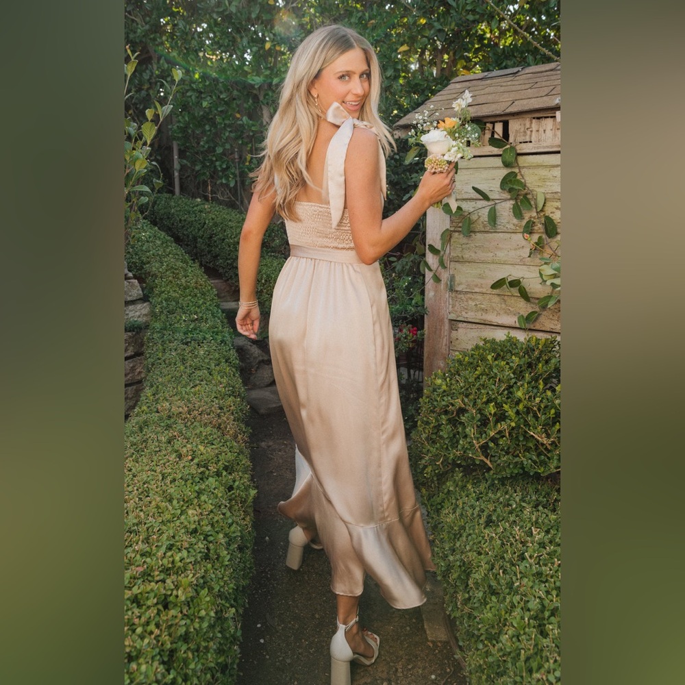 Claire Midi Dress - Champagne